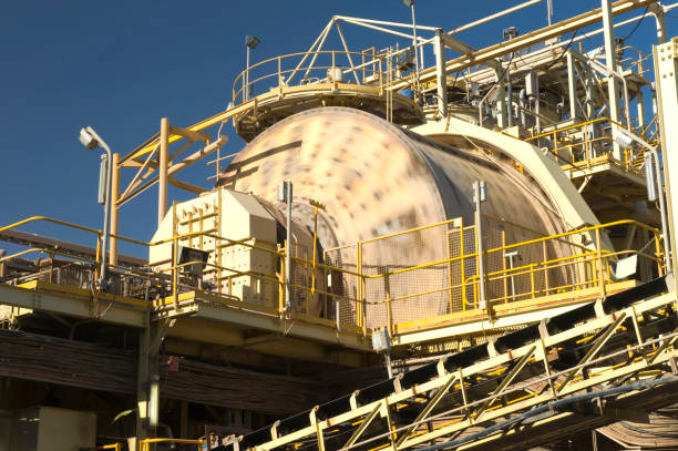 a large sag mill crushing gold and copper ore in Australia. a large sag mill crushing gold and copper ore in Australia.